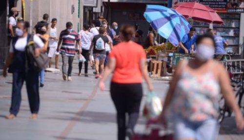 COE não deve referendar flexibilização do uso de máscaras no Piauí este ano